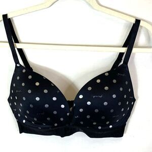 PINK Victoria’s Secret Black Silver Dot Detail Wireless Push-Up Bra Size 36C